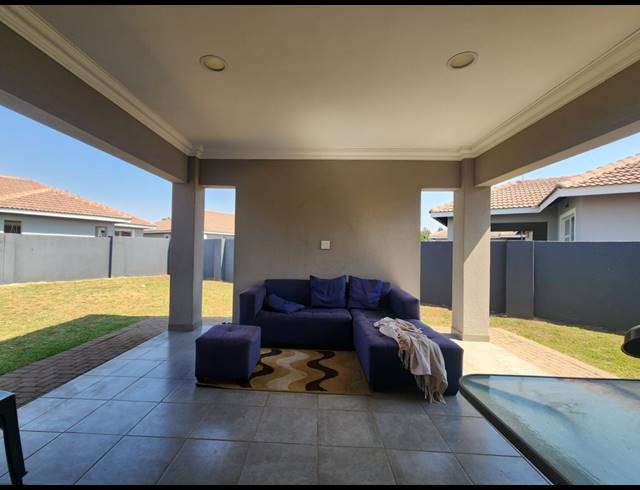 3 BEDROOM HOUSE FOR SALE IN ARCON PARK